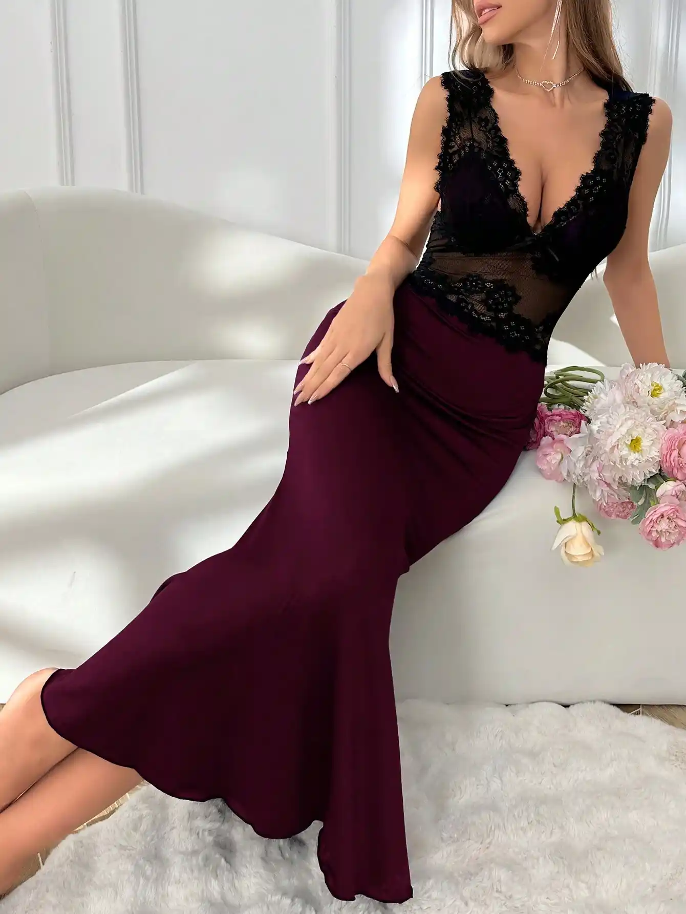 Nuisette Maxi Sirène avec Dentelle Contrastée et Bretelles Larges