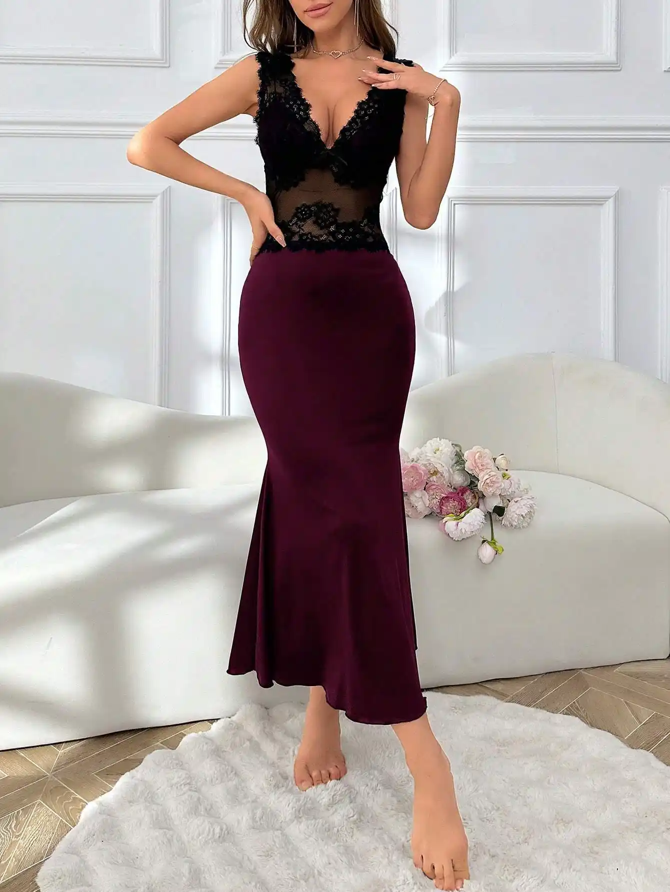 Nuisette Maxi Sirène avec Dentelle Contrastée et Bretelles Larges