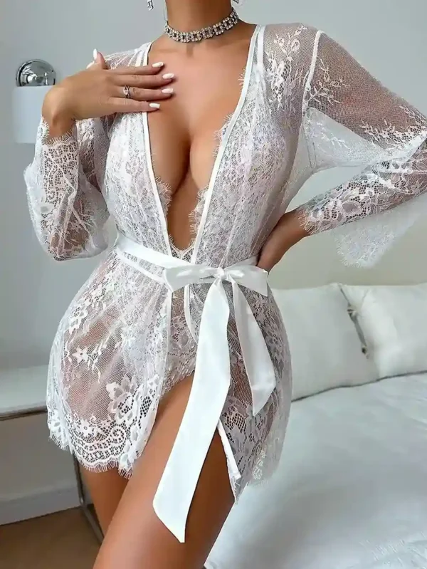Body en Dentelle de Cils avec Nœud Papillon et Peignoir