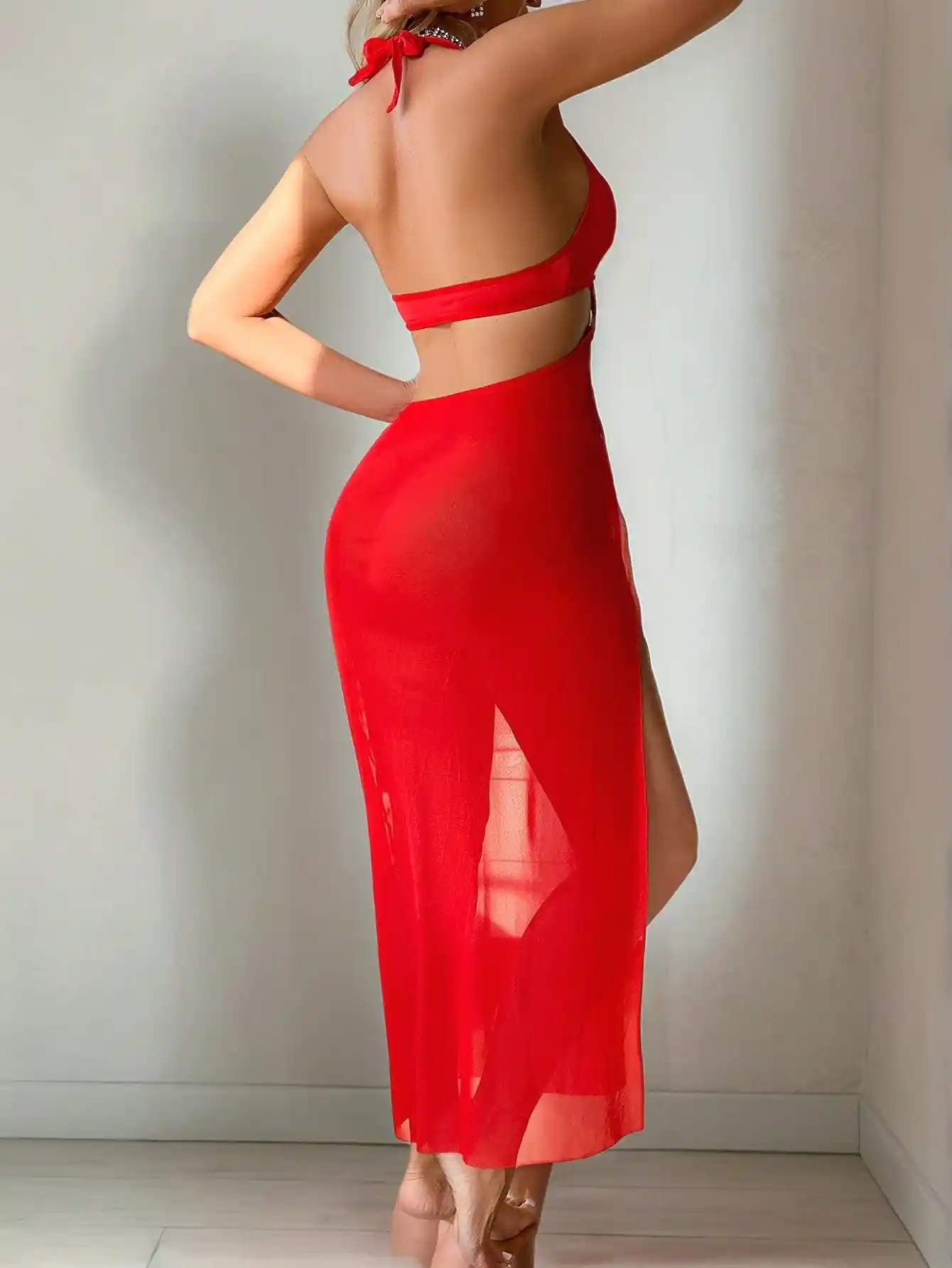 Ensemble 2 Pièces Lingerie Rouge Sans Fil avec Robe Longue et String