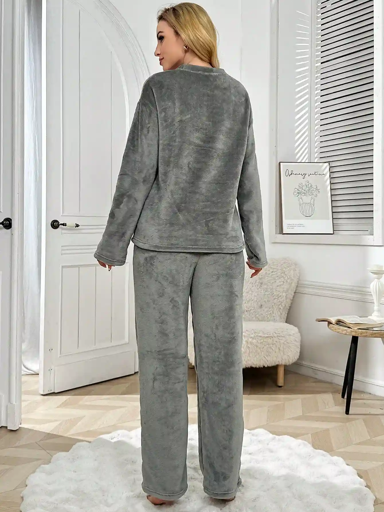 Ensemble 2 Pièces Tenue de Détente en Peluche avec Broderie pour Femmes