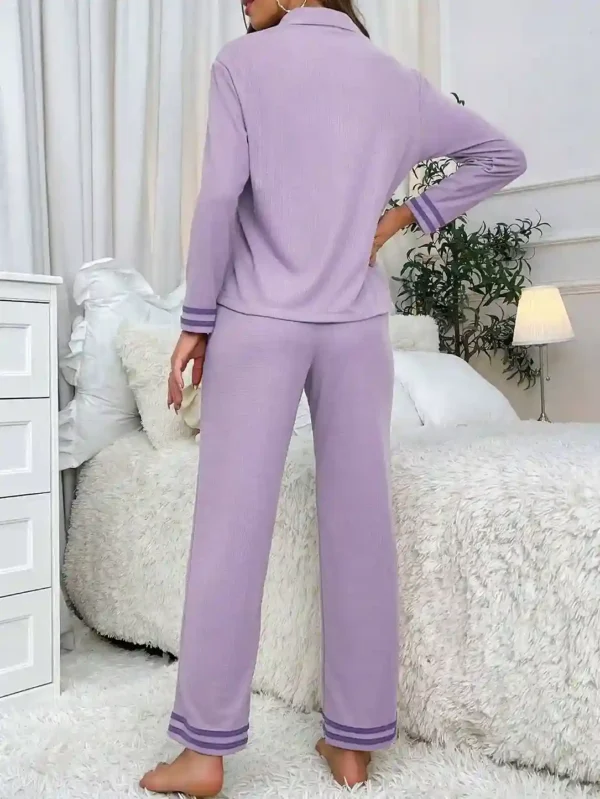 Ensemble De Vêtements De Maison Avec Lettres Brodées Et Blocs De Couleurs Pour Femmes
