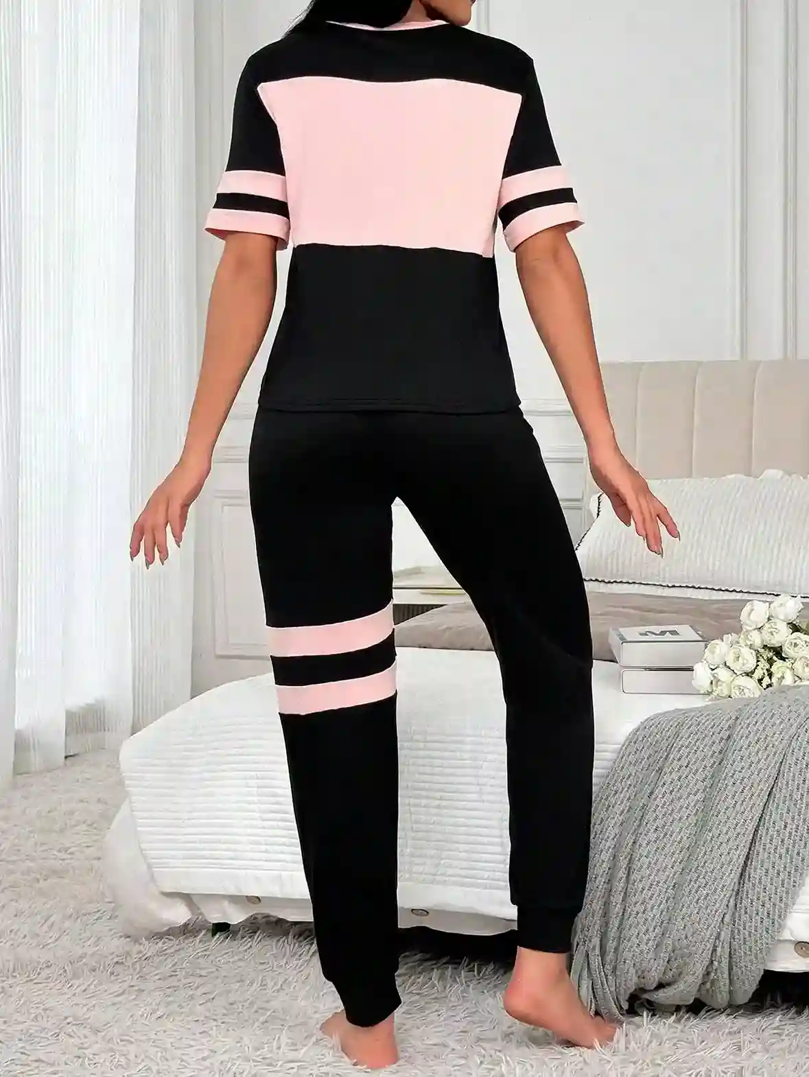 Ensemble Pyjama Femme avec Haut Imprimé Blocs de Couleur et Pantalon Long