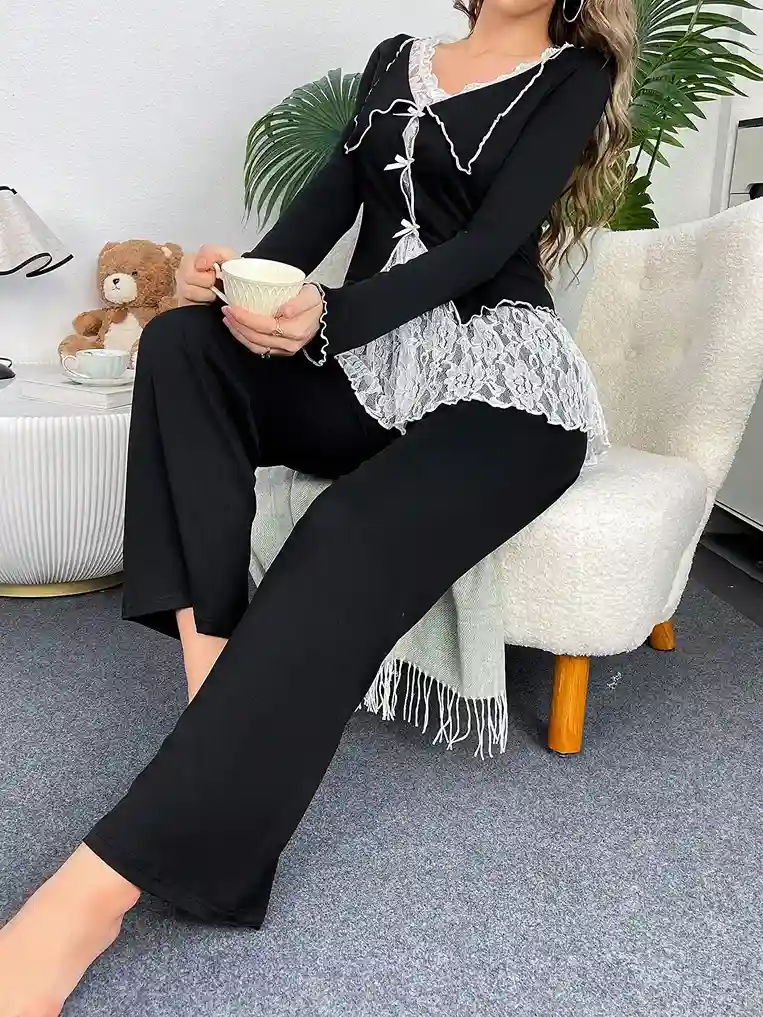 Ensemble Pyjama Romantique Français en Dentelle Blanche