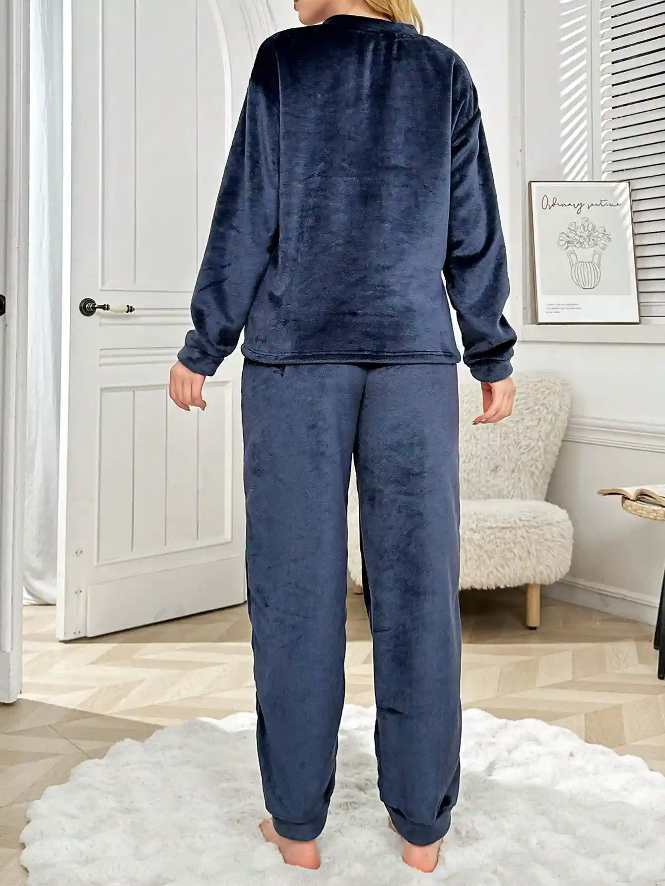 Ensemble de Survêtement en Polaire avec Logo Brodé et Col Zippé