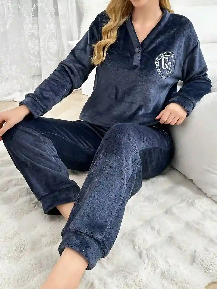 Ensemble de Survêtement en Polaire avec Logo Brodé et Col Zippé