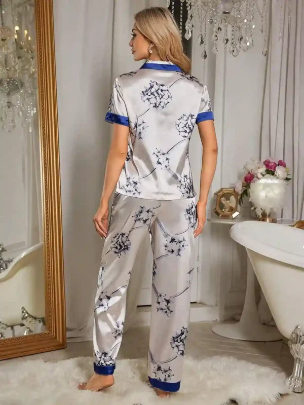 Ensemble Pyjama Satin Imitation Soie avec Imprimé Floral et Col Contrasté