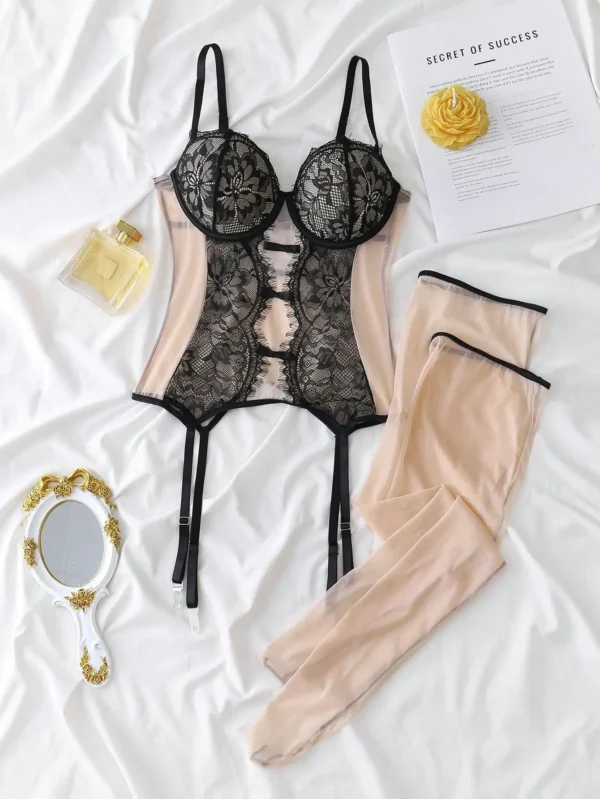 Lingerie Set Sexy Femme avec Dentelle Florale, Shorty et Bas